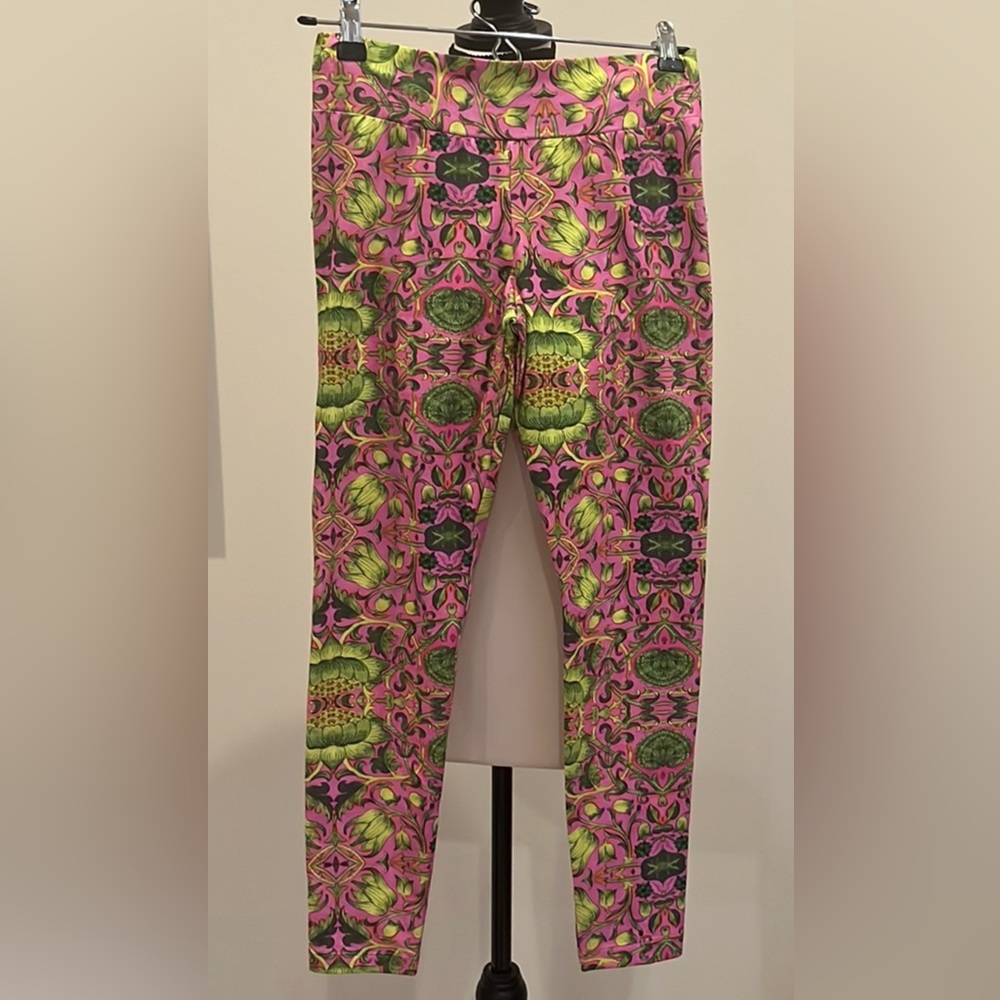 Kristina Mak Leggings Pink Green Psychedelic Print New NWOT USA Medium Run Small - Picture 8 of 8